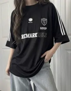 SHEIN Tシャツ