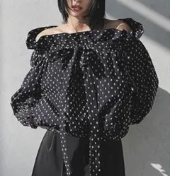 FRAY I.D ドロップショルダーシアーパフスリーブチュニック - メルカリ
