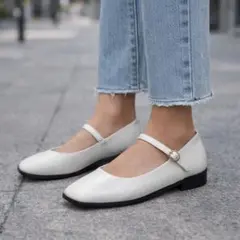 新品 ホワイトストラップシューズ 24cm 白 パンプス フラット