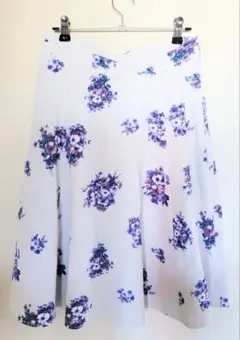 MISCH MASCH 花柄 フレアスカート Mサイズのサムネイル
