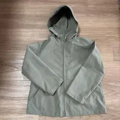 UNIQLOフード付きジャケット　140