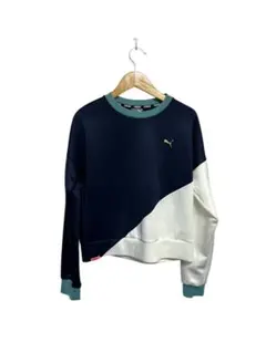 【未使用】PUMA 　ネイビー &ホワイト スウェット Mサイズ　レディース