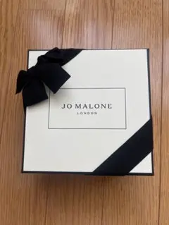 【新品未使用】JOMALONE バスオイル　ボディクリーム　ギフトBOX付き