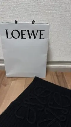 LOEWE ロエベ アナグラム マフラー ブラックのサムネイル