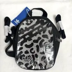 adidas ピカピカ可愛い✨ミラーリュック ミニ - メルカリ
