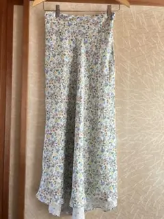 新品ZARA花柄フレアロングスカート