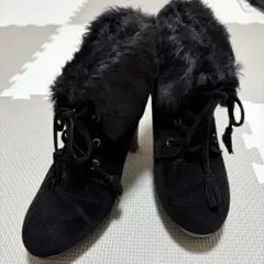 ショートブーツ 黒 スエード ファー付き 高ヒール ブーティ