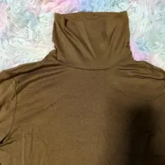 ユニクロ　ヒートテック　インナー　M チャコール