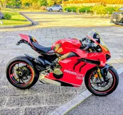 車検2年更新済　Ducati　PanigaleV4S　パニガーレのサムネイル