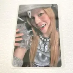 XG ジュリア　woke up FLNK Ｂ　サイン会　トレカ Amazon.co.jp: XG FLNK b トレカtradingcard woke up コンプflnk