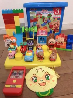 たのしいアンパンマンバケツ　ブロックラボ　脳を育む