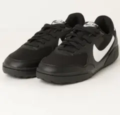 NIKE フットサルシューズ ブラック ホワイトのサムネイル