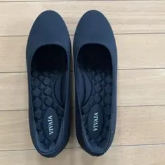 美品】VIVAIAラウンドトゥ ブロックヒールパンプス ブラック UK37,5