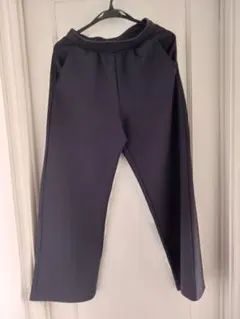 ユニクロ　ストレッチ素材カジュアルパンツ