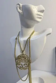 Item thumbnail for item a14e4fd7-52b0-4b91-954b-85d707e69584