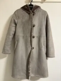 BEAMS ビームス　グレー ムートンコート