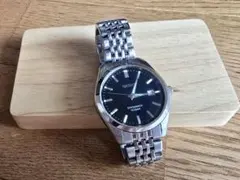 ✨ORIENT（オリエント）SWIMMER（10BAR）クォーツ　【訳あり品】のサムネイル