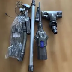 動作保証品　中古美品　ダイソン　CY24 掃除機　本体　ホース　ダストケース付き 動作保証品 中古良品 ダイソン CY24 掃除機 本体 ホース ダストケース