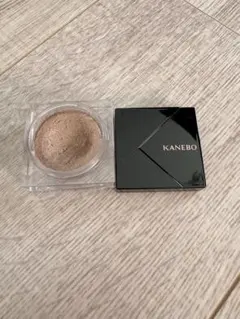 KANEBO モノアイシャドウ 03のサムネイル