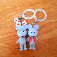 ねずみくんのチョッキ　めじるしアクセサリー　ガチャ