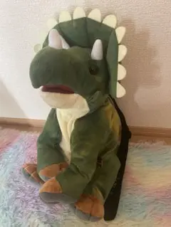 恐竜ぬいぐるみリュック♥トリケラトプス♥