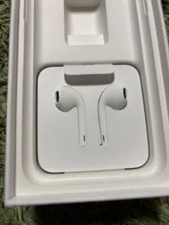 アップル純正 iPhone イヤホン ライトニング 有線 新品未使用