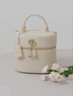 Darich ダーリッチ Dモチーフバニティバッグ アイボリー