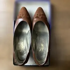 YSL ブラウン パンプス
