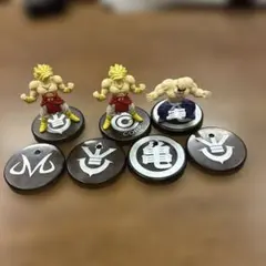 ドラゴンボール フィギュア3体と台座4枚