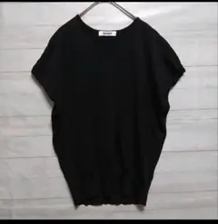 半額セール‼️OMNES オムネス 黒 Vネック ルーズフィット カットソー