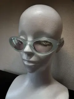 US×パンティドロッパーサングラス コーラボトルカラー - メルカリ
