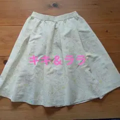 サンリオ　リトルツインスターズ　キキ＆ララ　スカート　М