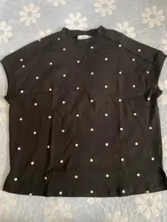 ドット柄 黒 半袖Tシャツ Mサイズ