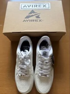 AVIREX ホワイトスニーカー NEW YORK USAのサムネイル