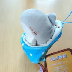 ましゅもっち　ひとくちサイズ　おでかけ子ザメのサムネイル