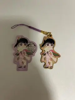 鬼滅の刃 木製ストラップ 栗花落カナヲ