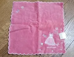 JILLSTUART タオルハンカチ ピンク ドレス刺繍 未使用品のサムネイル