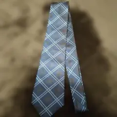 Item thumbnail for item 0e0458b9-e27b-4bca-a60e-9afd5780f382