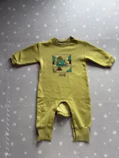 イラスト付き黄緑色ロンパース