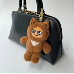 MCM THEオリバーな犬 コラボ チャーム - メルカリ