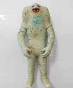 入手困難 ジャミラ旧型ソフビ ウルトラマンゼロ怪獣ベリアル
