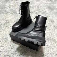 【専用】MONCLER VAIL 本革 厚底 サイドジップ 40 イタリア製のサムネイル