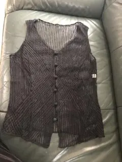 お値引き中✴︎✴︎上品　✴︎✴︎   J & R       キャミソール　　M  黒のサムネイル