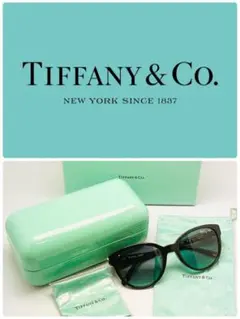 Item thumbnail for item 7739d4b9-1e55-4af5-9d4d-2701bd4818ba