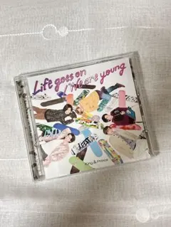 King & Prince Life goes on /We are young