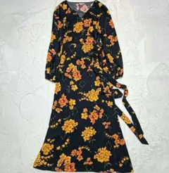 betty様専用　ワンピース　ベルト　ペチコート付　花柄