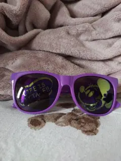 ミニーちゃん　サングラス