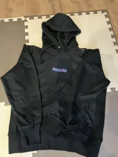 VALLAD ブラックパーカー M IO 美品