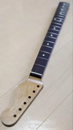 ALLPARTS テレキャスネック　ラッカー塗装・ペグ付き　未マウント ALLPARTS テレキャスネック ラッカー塗装・ペグ付き 未マウント