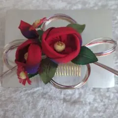 和風髪飾り 赤い花 コーム付き